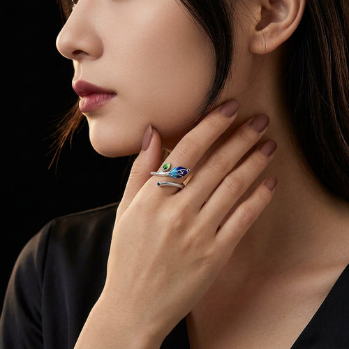 Aurelia leaf ring side angle
